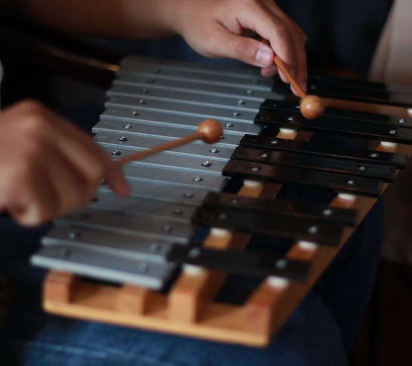 Glockenspiel ou Xylophone